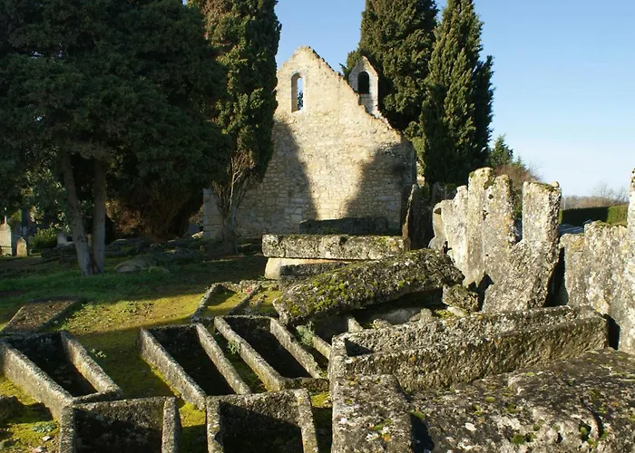 Le De Constance アパート